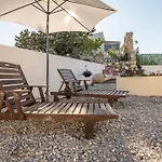 Nuova Casa Tranquilla * העיירה קוס