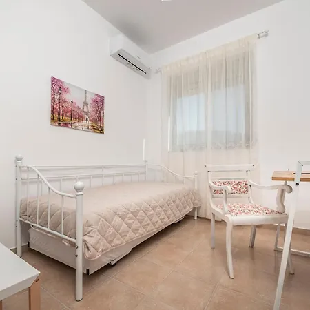 Holiday home Nuova Casa Tranquilla *