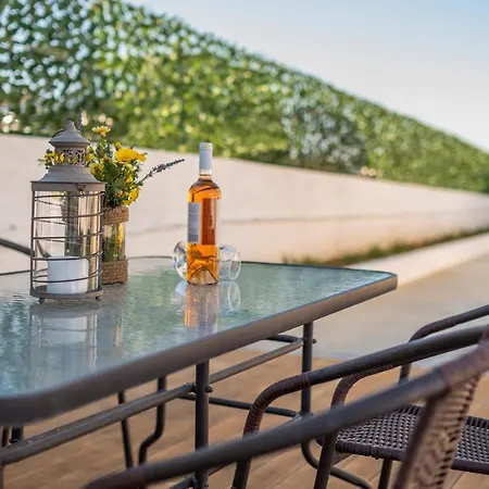 Semesterbostad Nuova Casa Tranquilla